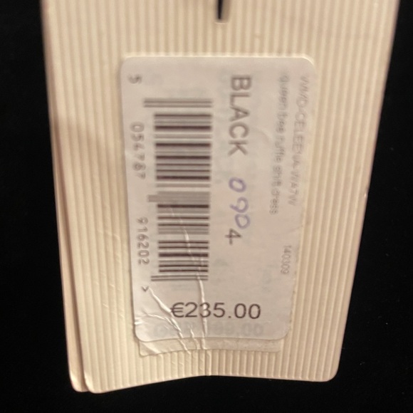 Elegant Black Queen Bee Ruffle Shift Dress Ted Baker NWT - Picture 2 of 16